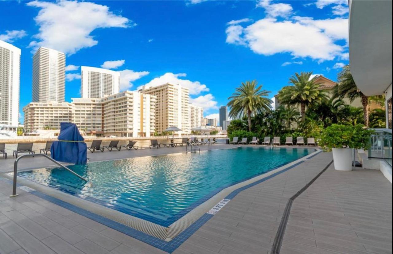 Studio 2Bed Beach Apmt With Amazing Views 30B Hallandale Beach Extérieur photo
